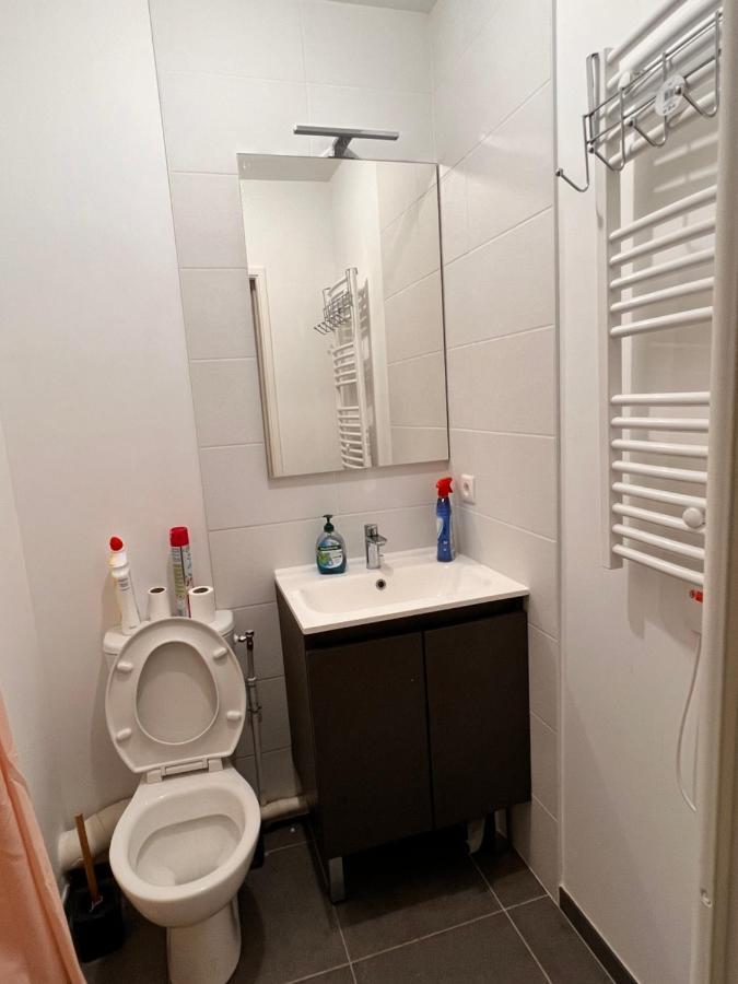 סארטרוויל Chambre Privee Dans Un Appartement A 37 Min De Champs Elysees מראה חיצוני תמונה